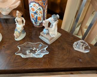 Dunbar Edward Wormley Corner Table 