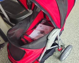 Pet stroller, like new