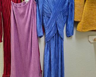 Mary McFadden evening wear. Size small.