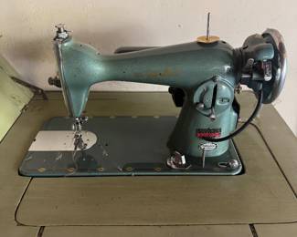 Dressmaker sewing precision sewing machine