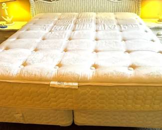 Sealy Fenway Ultra Plush King 