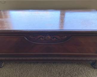Vintage Lane Hope Chest