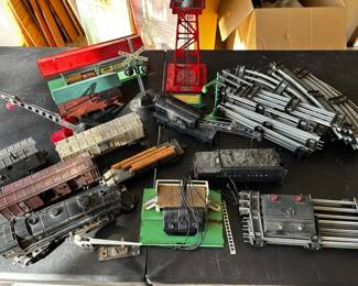 Vintage Lionel Train Accessories