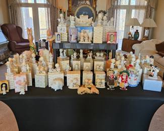 TONS Of Precious Moments Figurines With Boxes