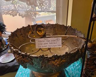 #41	Victorian style grape silver plated punch bowl Ice Bucket champagne cooler 3 pcs	 $75.00 

