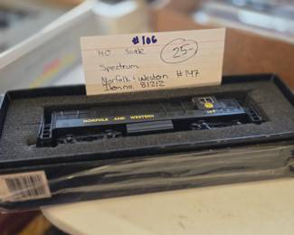 #106	HO scale Spectrum Norfolk & Western engine Item no 81212	 $25.00 
