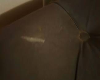 #24	Purple End of Bed Button Bench   40x18x17	 $30.00 
