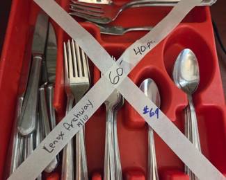 #69	Lenox Archway 18/10 40pcs.	 $60.00 
