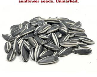 Lot 25 100pcs AI WEI WEI porcelain sunflower seeds. Unmarked. 