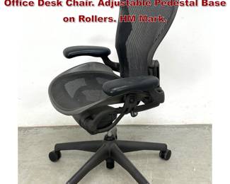 Lot 352 HERMAN MILLER Aeron Modernist Office Desk Chair. Adjustable Pedestal Base on Rollers. HM Mark. 
