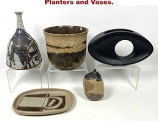 Lot 930 5pcs Mid Century Modern Pottery. Planters and Vases. 