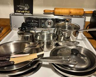 Pots and pans stainless