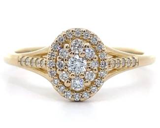 0.25 Carat Diamond Oval Split Shank Ring in Yellow Gold
