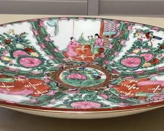 MHH104 Large Porcelain Chinese Rose Medallion Serving Bowl Dish