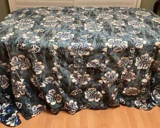 MHH059 Large Vintage Hawaiian Print Barkcloth Patchwork Quilt