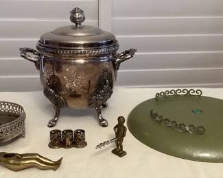 MHH030 Vintage Metal Household Goods