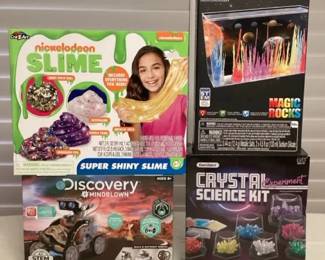 MHH061 Four Fun & Educational Activity Kits For Kids New