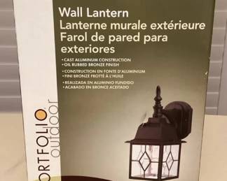 MHH102 Portfolio Outdoor Wall Lantern Light New