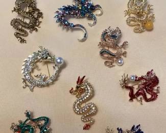 MHH042 Nine Dragon Costume Jewelry Brooches