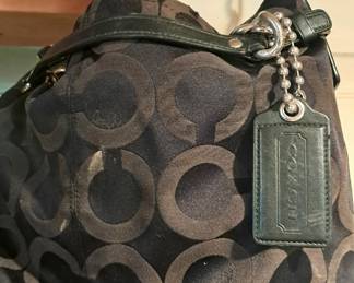 att.D0e owuhbDq1v9Eeps lgPAORvsgzyohRHOx2wA0jTc