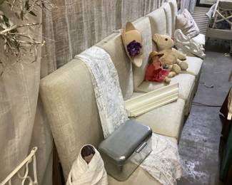 Set of 6 dining chairs