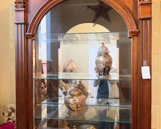 Curio cabinet lighted$400
