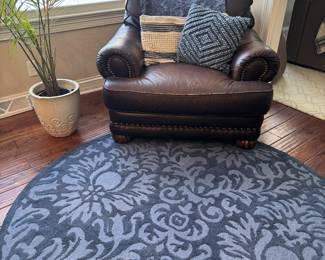 Leather Lounge Chair - 2 of these, Blue Rug 
