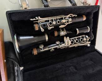 Clarinet - Leblanc Vito   - perfect for the beginner 