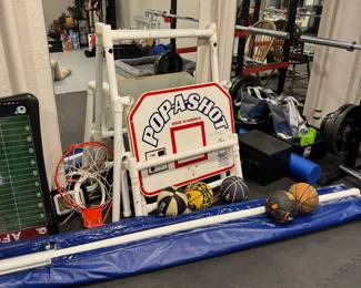 Popashot for the next b-ball superstar 