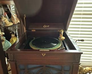 Edison Diamond Disc Phonograph