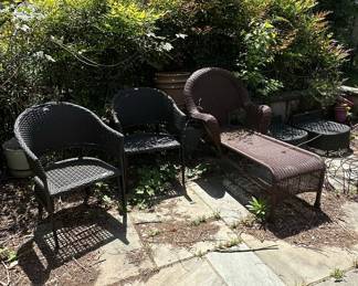 Jeco Santa Maria Black Wicker Chair and Chaise Lounge Set