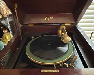 Edison Diamond Disc Phonograph