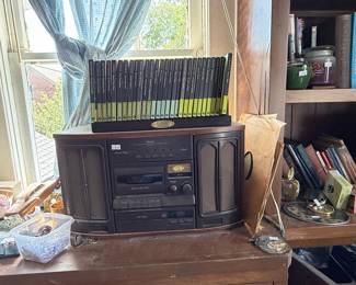 TEAC GF-330 CD Player/Radio/Cassette Tape Deck/Record Player