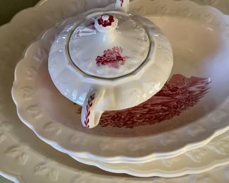 Fine China by Taylor and Taylor, Pattern Red Castle.