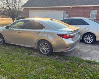 2017 Lexus 
2014 Toyota