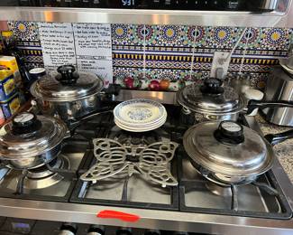 Lustre Craft Kitchenware