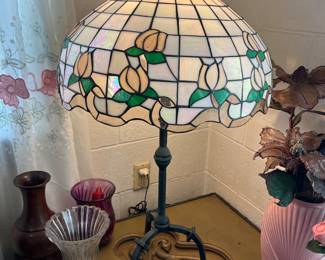 Tiffany Style lamp