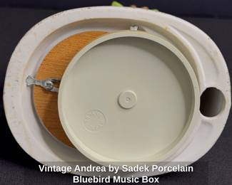 Vintage Andrea by Sadek Porcelain Bluebird Music Box