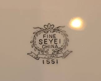 Seyei China Wheat Pattern Dinnerware Set