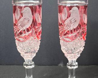 Hofbauer Byrdes Collection Ruby Red Crystal Flutes with Bird Etching Pair