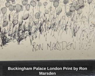Buckingham Palace London Print by Ron Marsden