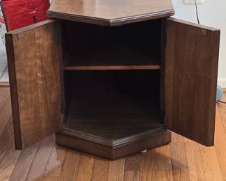 Ethan Allen Classic Manor Solid Maple Hexagonal Accent Table with Cabinet