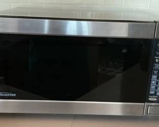 Panasonic Countertop Microwave 