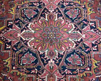Stunning Persian Heriz Rug