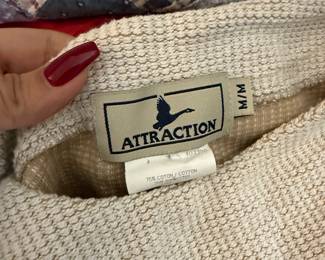 Attraction size M clothing 