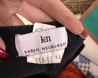 Karen Neuburger (KN)