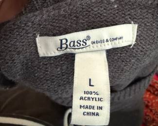 BASS women’s knit- size L 