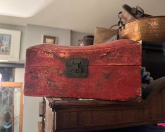 Late Qing Dynasty Pillow-Form Lacquered Wooden Keepsake Chest