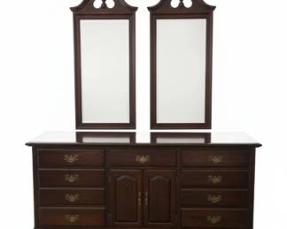 Kincaid Style Dresser with Dual Mirrors