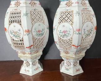 Vtg Chinese Famille Rose Porcelain Lanterns